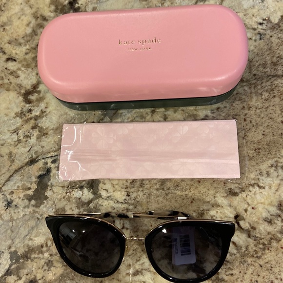 NWT KATE SPADE WOMEN’S SUNGLASSES - Picture 1 of 6
